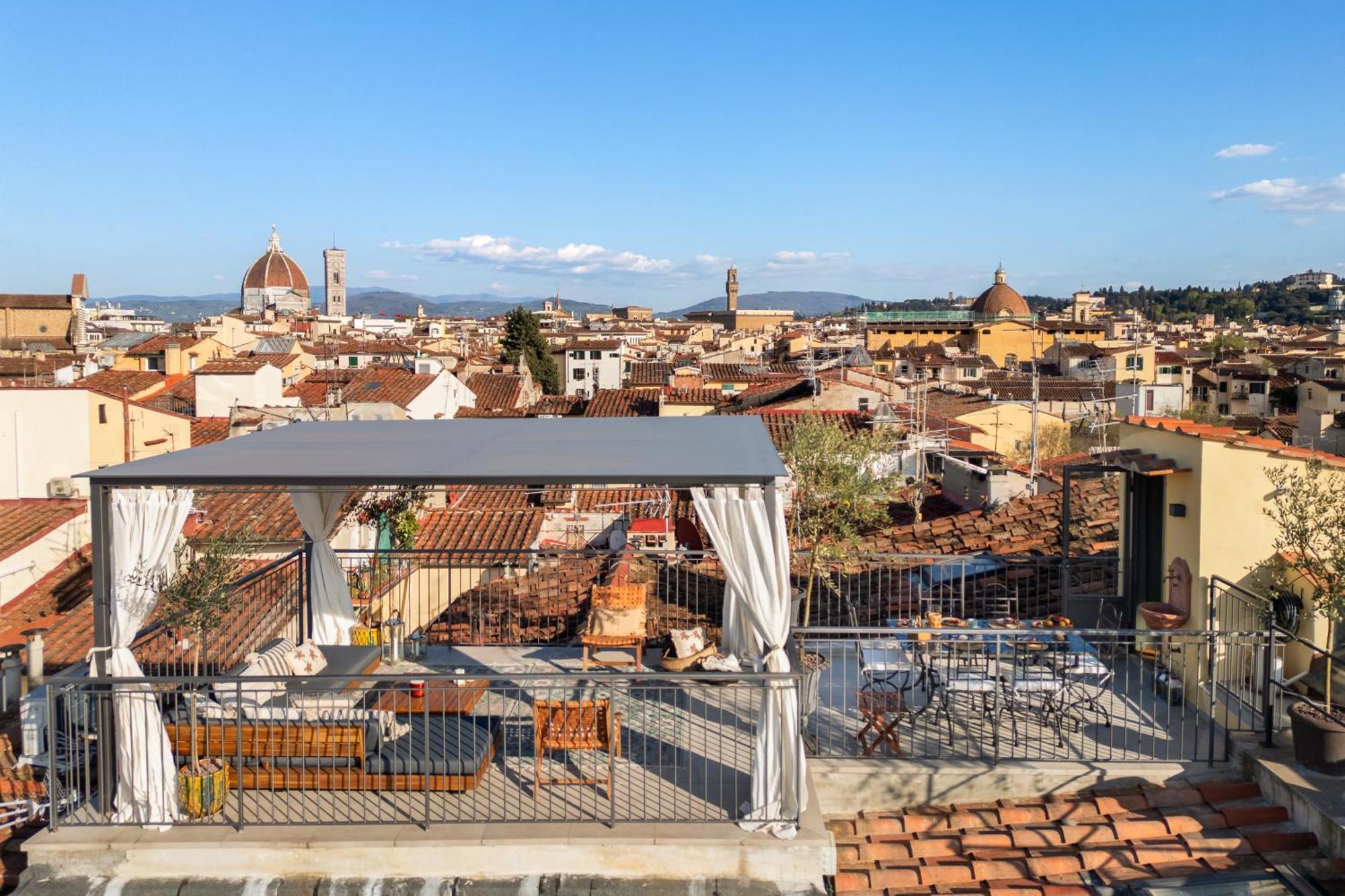 Enchanting Penthouse With A Breathtaking 360 Degrees Panoramic View In The Heart Of *